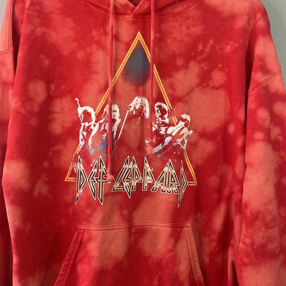 Def Leppard long sleeve hoodie, men’s size medium - Picture 5 of 8